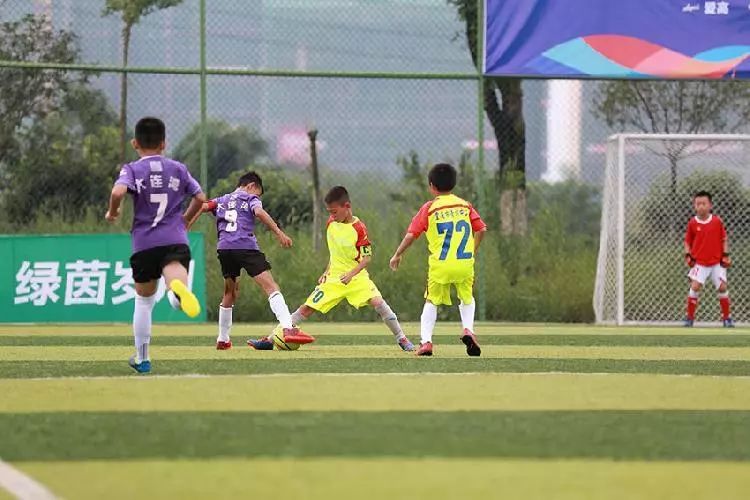  巴黎青训小将梅开二度惊艳全场  